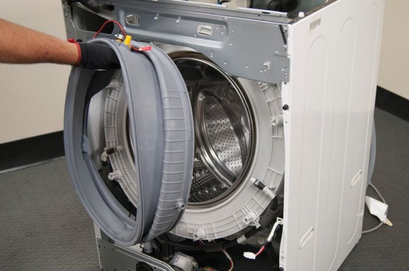 Замена манжеты стиральной машины